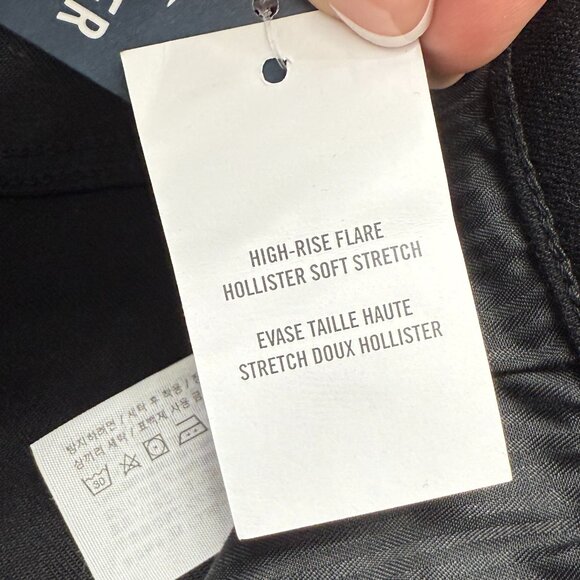 NWT Hollister High Rise Flare Black Denim Women's Jeans Size 3R - Picture 7 of 8